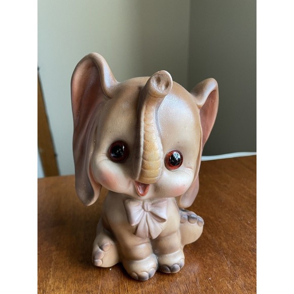 Vintage Josef Originals Ceramic Baby Elephant Pink Bow Night Light Lamp Trunk Up - Picture 1 of 12